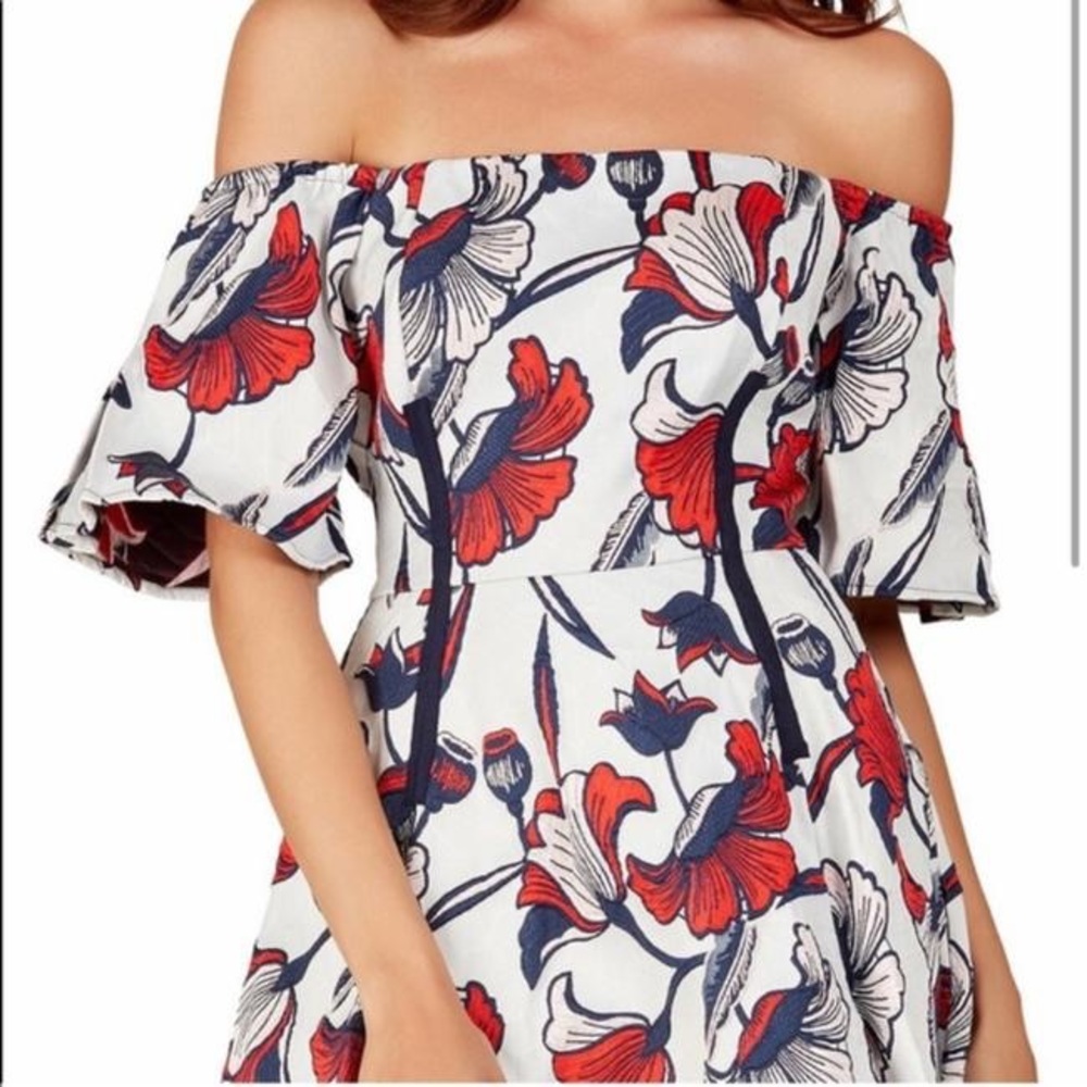 BELLE BADGLEY MISCHKA Angela Off-Shoulder
High-Low Gown